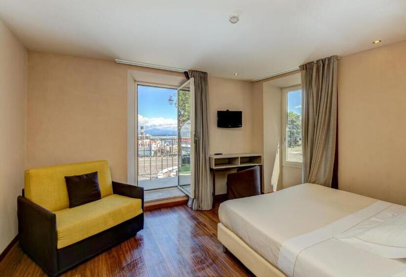 Номер Deluxe Вид на Озеро, Tripoli