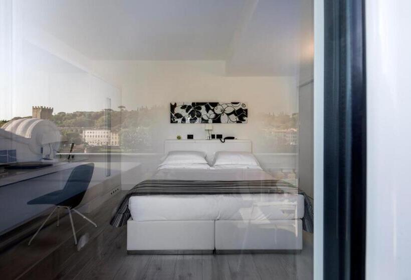 سوئیت جونیور دلوکس با چشم‌انداز, Lhp Hotel River & Spa