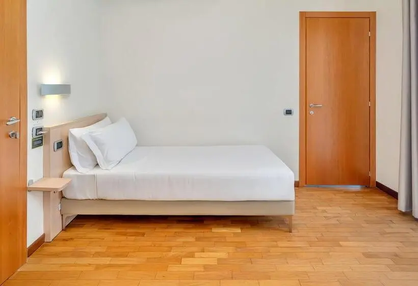 スタンダードシングルルーム, B&b Hotels Park Hotel Mondovi