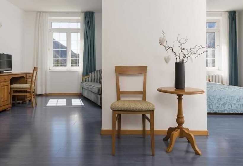 غرفة عائلية, Grand Hotel Molveno