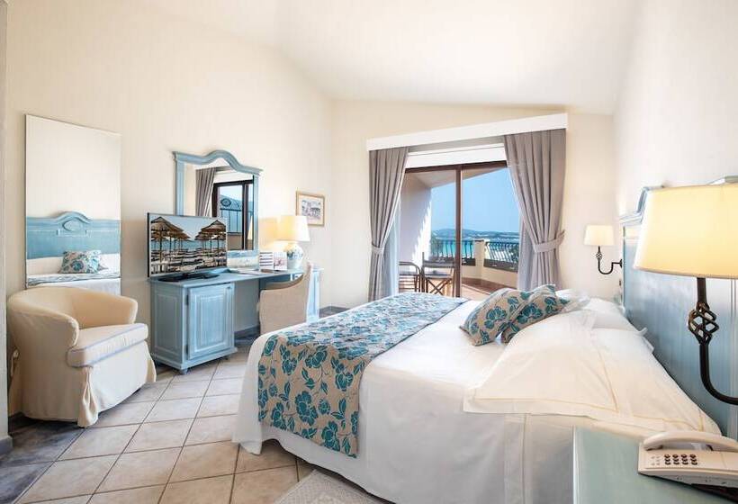 חדר סופריור נוף לבריכה, Abi d'Oru