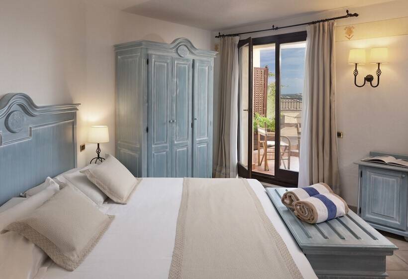 חדר סופריור נוף לבריכה, Abi d'Oru