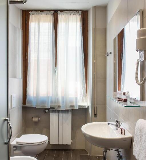 اتاق سوپریور, Ariston & Spa