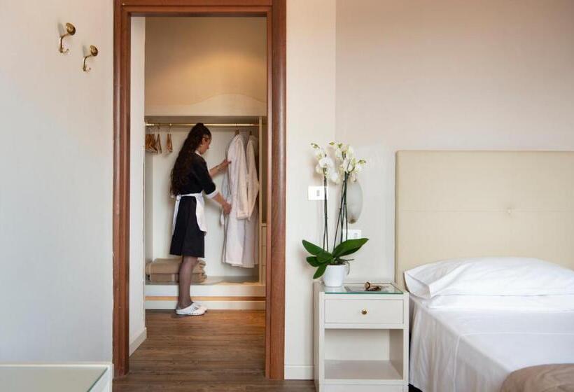 חדר סטנדרט, Ariston & Spa