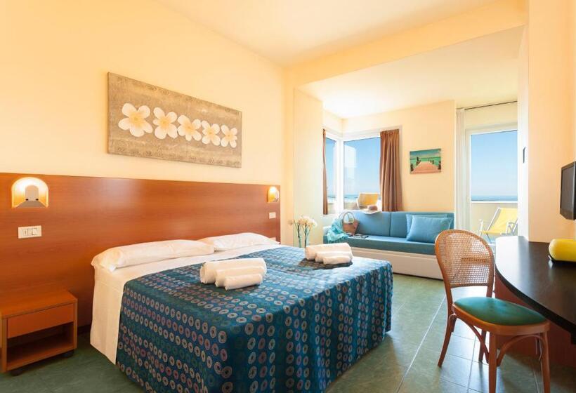 חדר קומפורט לשלושה, Atlantic Vista Mare