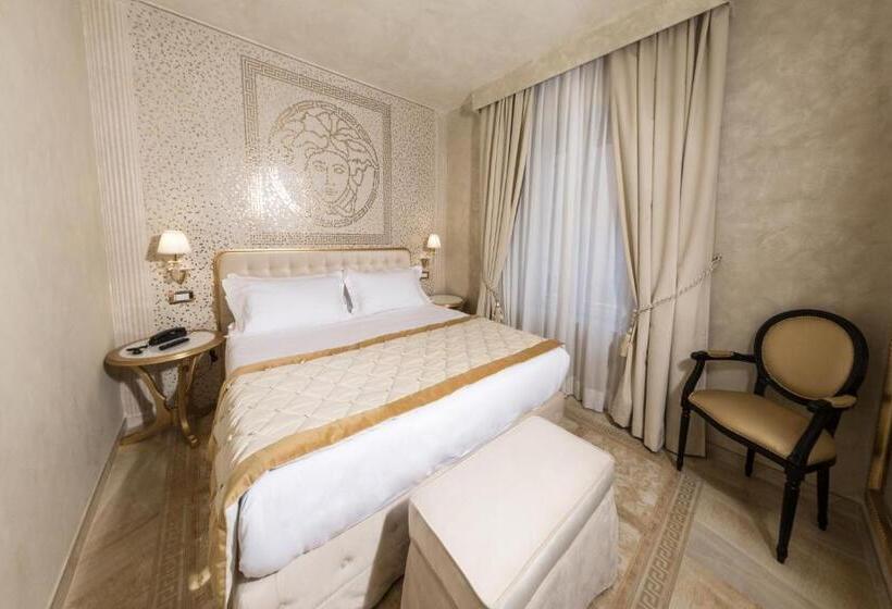 جناح جونيور, Best Western Premier Milano Palace