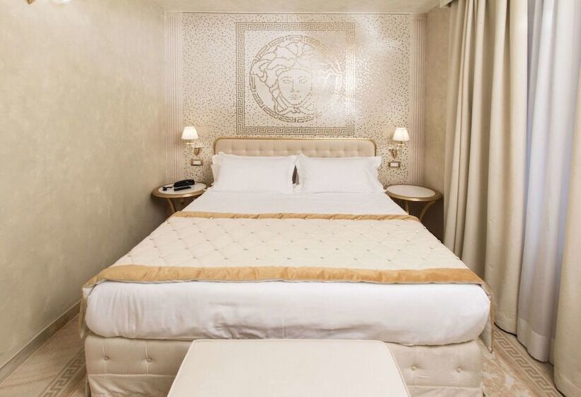 جناح جونيور, Best Western Premier Milano Palace