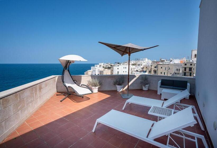 테라스 스위트, Covo Dei Saraceni