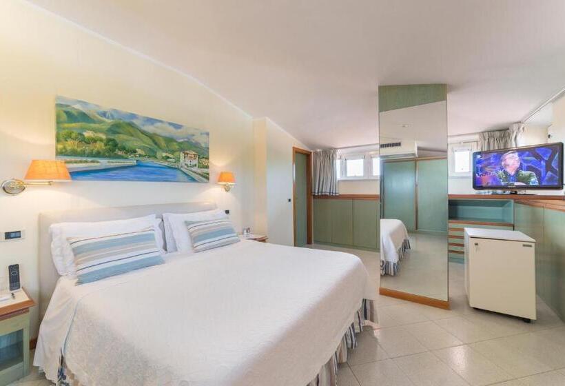 חדר משפחתי, Eden