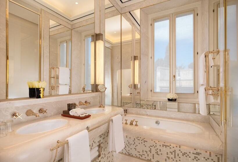 سوئیت کلاسیک, Eden  Dorchester Collection