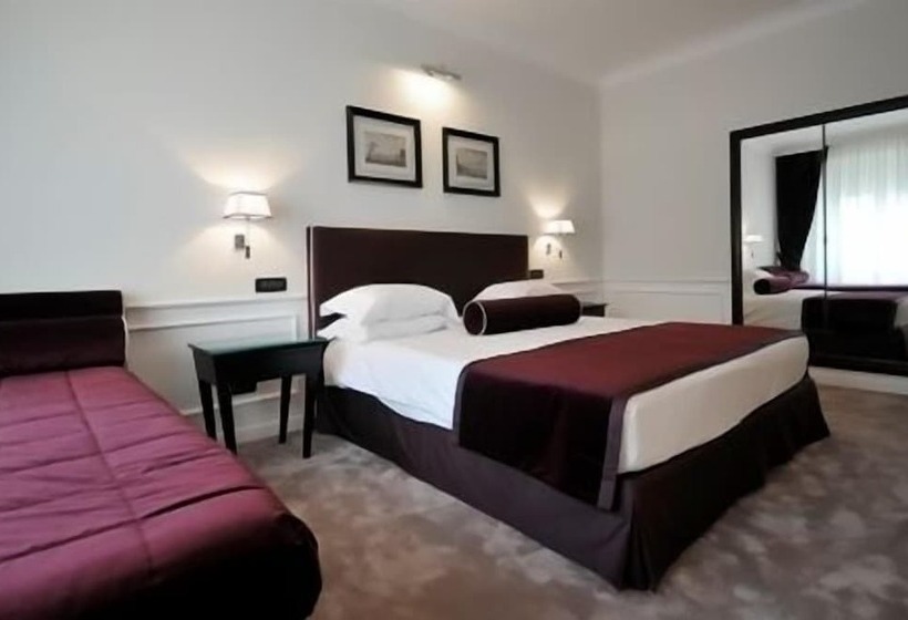 اتاق اجرایی سه نفره, Grand Hotel Oriente