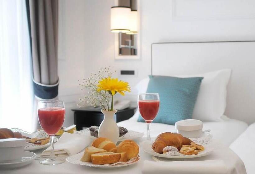 سوییت, Grand Hotel Oriente