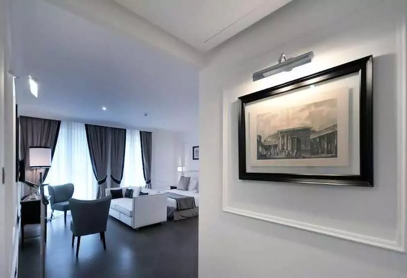 سوییت, Grand Hotel Oriente