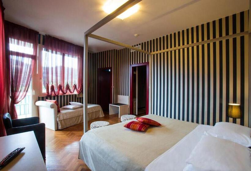 סוויטת ג'וניור דלוקס, Grand Hotel Panoramic