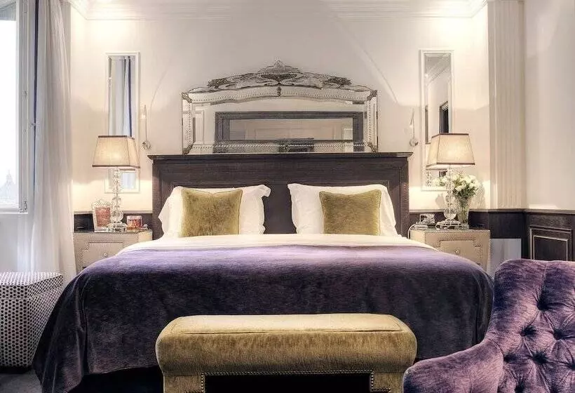 Suite Classica, Hassler Roma