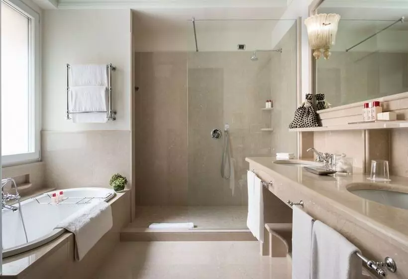 Suite Junior, Hassler Roma