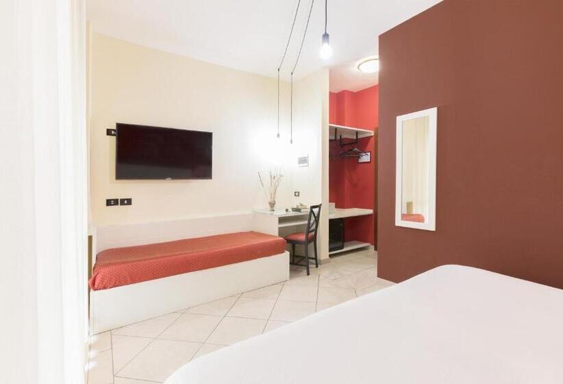 חדר סטנדרט לשלושה, La Baia