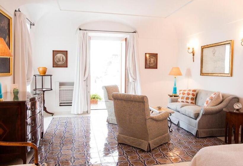 小型套房带海景, Le Sirenuse