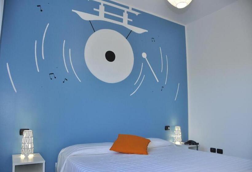 スタンダードトリプルルーム, Lo Scoiattolo Piedmont Bike