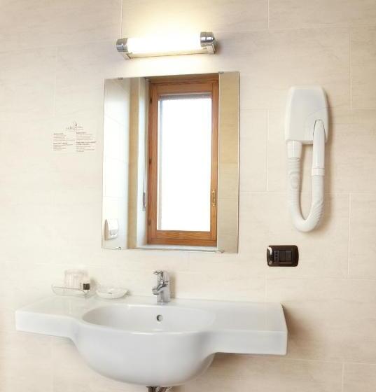 スタンダード４人部屋, Lo Scoiattolo Piedmont Bike