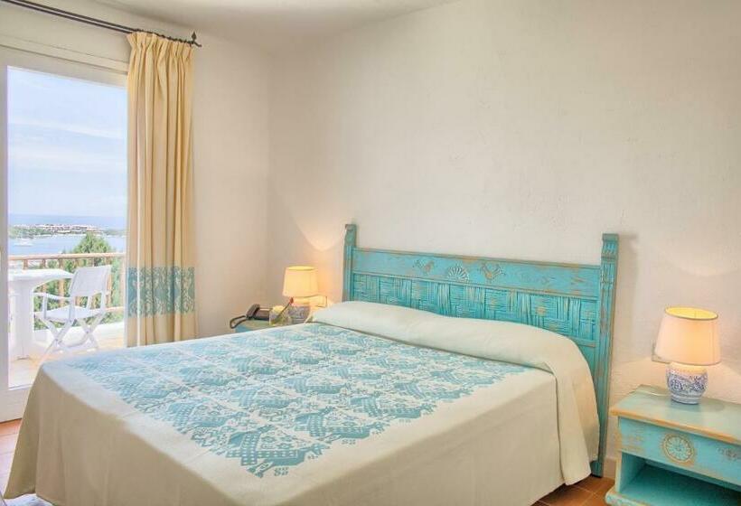 سوییت جونیور با چشمانداز دریا, Luci Di La Muntagna