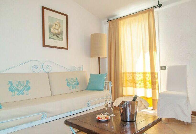 اتاق استاندارد سه نفره, Luci Di La Muntagna