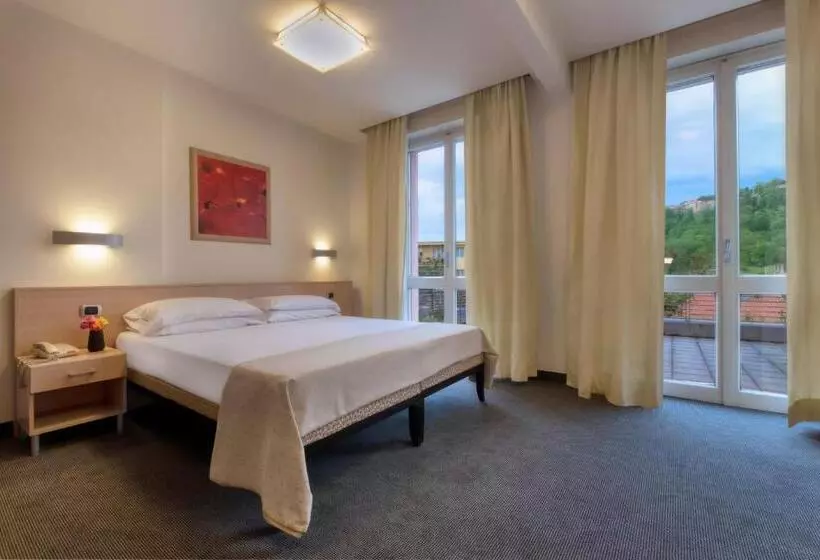 Juniorsviitti, B&b Hotels Park Hotel Mondovi