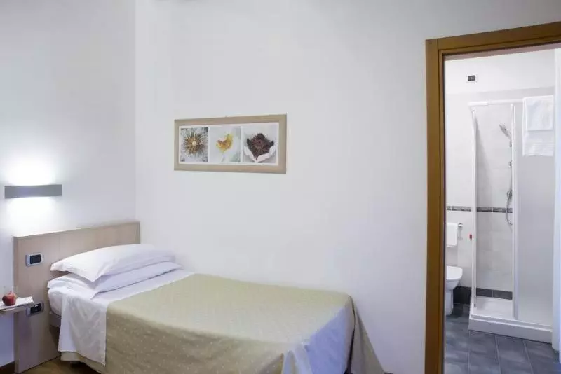 スタンダードシングルルーム, B&b Hotels Park Hotel Mondovi