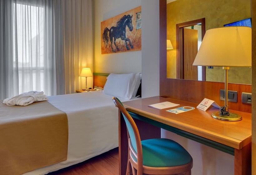 스탠다드 싱글 룸, Raffaello