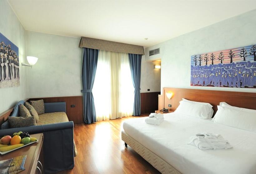 수피리어 룸, Raffaello