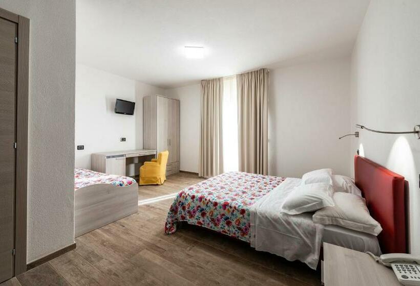 수피리어 트리플 룸, Vecchia Maremma