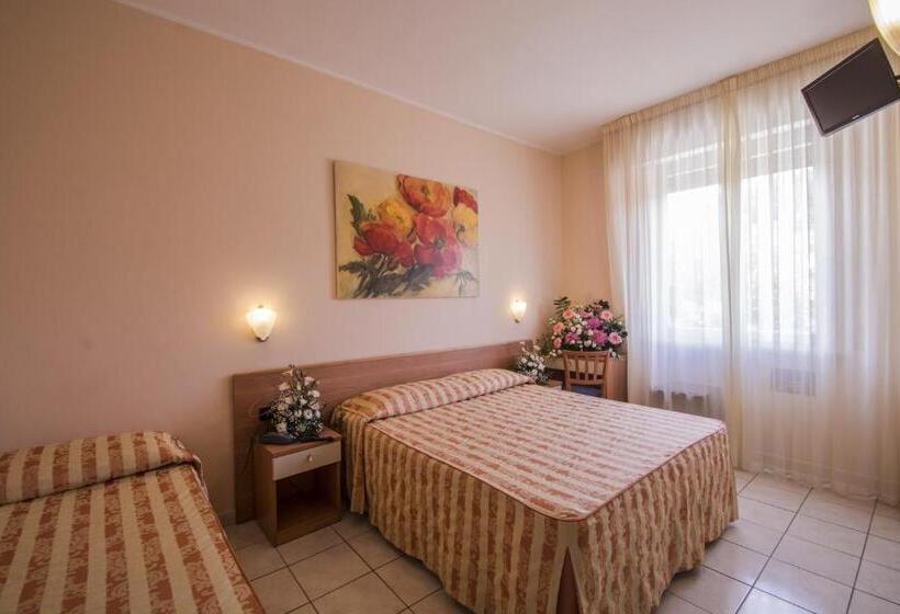 Номер Стандарт Трехместный, Riviera Blu