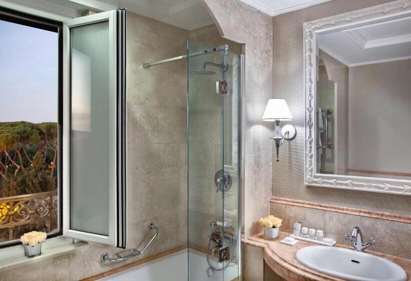 Номер Superior Кровать Кинг, Rome Marriott Grand Hotel Flora