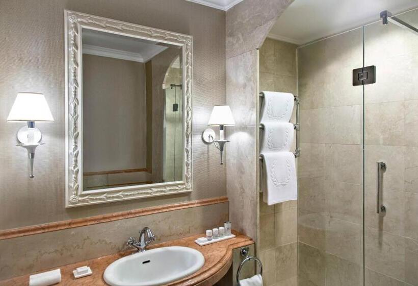 Семейный Номер, Rome Marriott Grand Hotel Flora