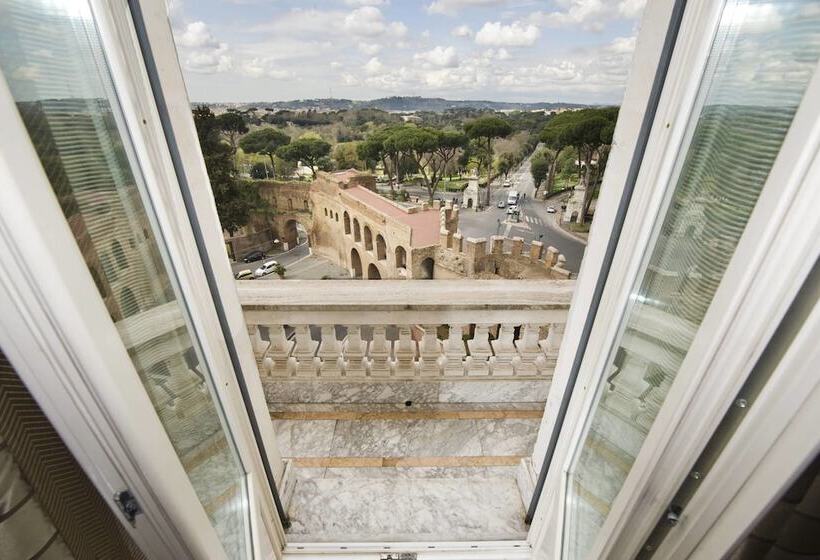 Президентский Люкс, Rome Marriott Grand Hotel Flora