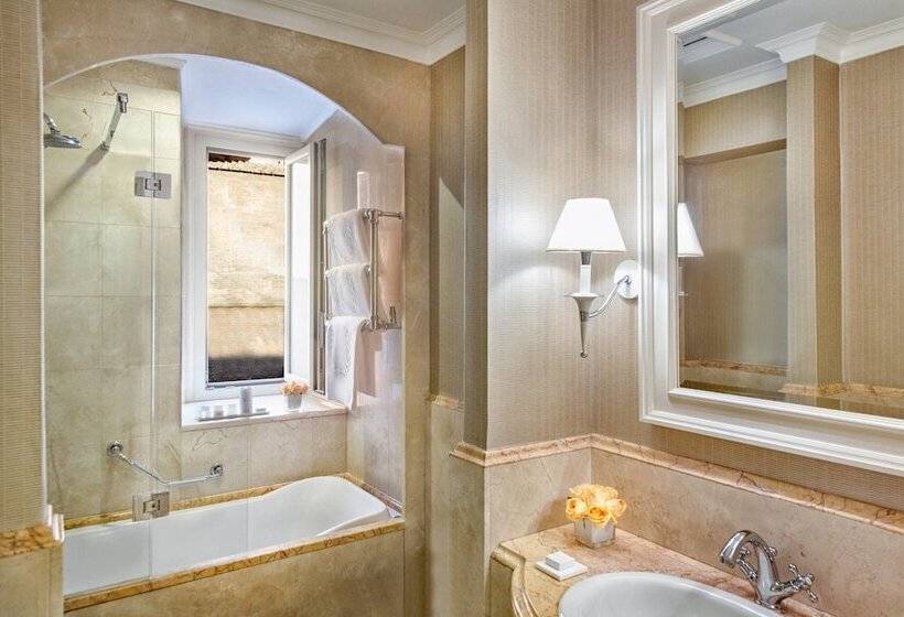 Полулюкс, Rome Marriott Grand Hotel Flora