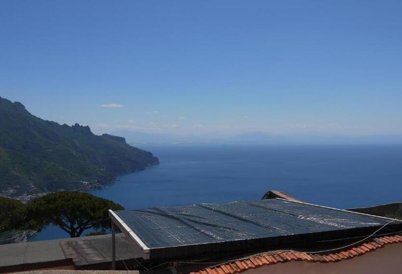 غرفة سوبيريور مطلّة علي البحر, Rufolo