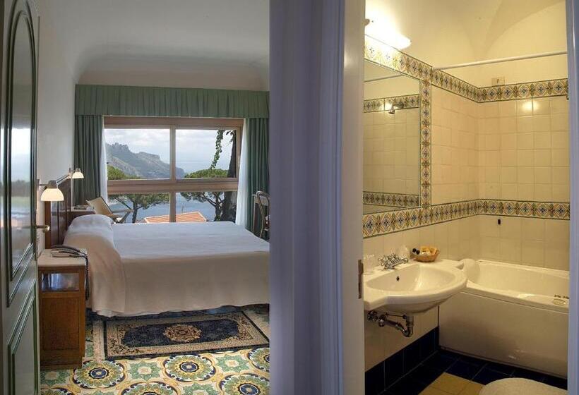 غرفة سوبيريور مطلّة علي البحر, Rufolo