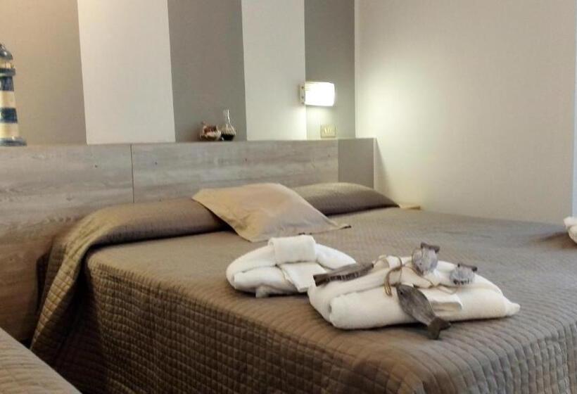 اتاق استاندارد چهار تخته, Sandra