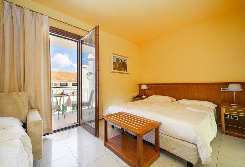 バルコニー付きスーペリアルーム, Santa Lucia