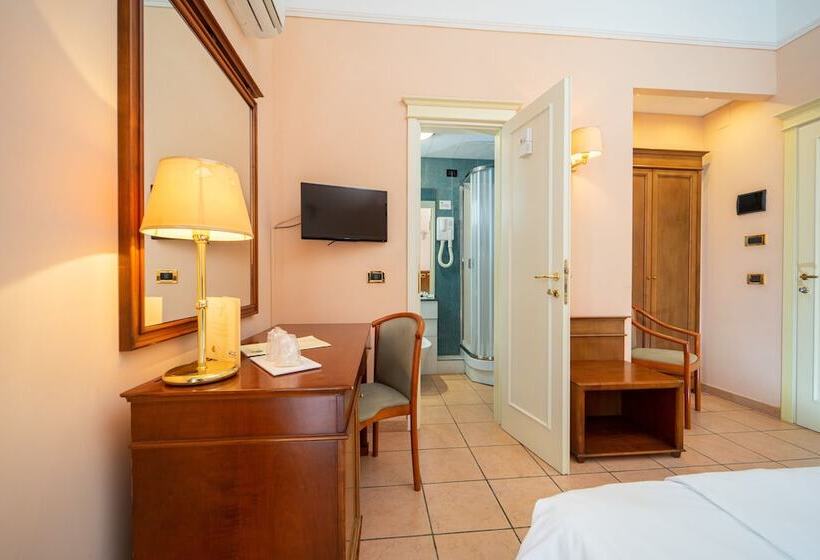 バルコニー付きスーペリアルーム, Santa Lucia