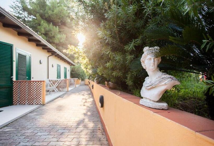 エコノミールーム, Santa Lucia