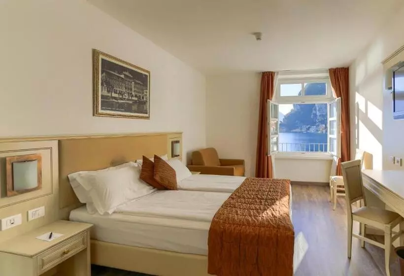 Superior room with lake view, Sole Relax & Panorama