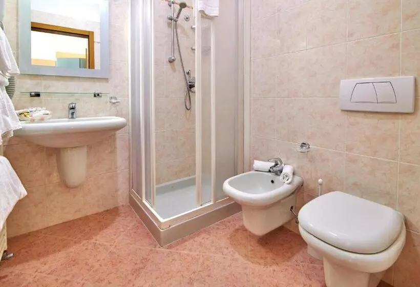 Standard Kolmen Hengen Huone, Sole Relax & Panorama