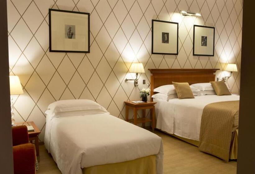 חדר סטנדרט לשלושה, Starhotels Metropole