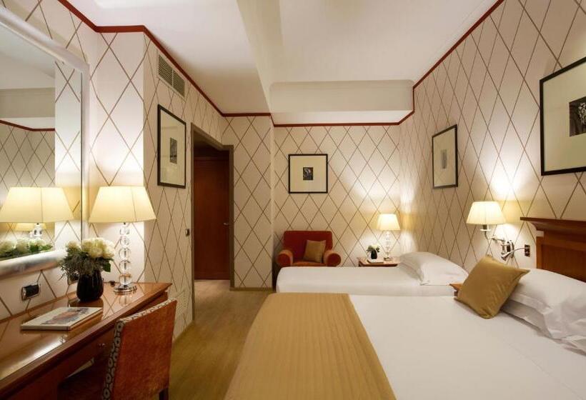 חדר סטנדרט לשלושה, Starhotels Metropole