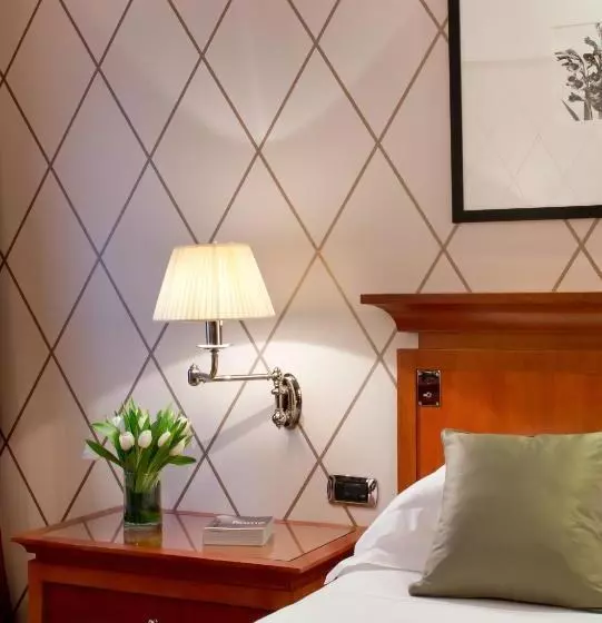 デラックスルーム, Starhotels Metropole