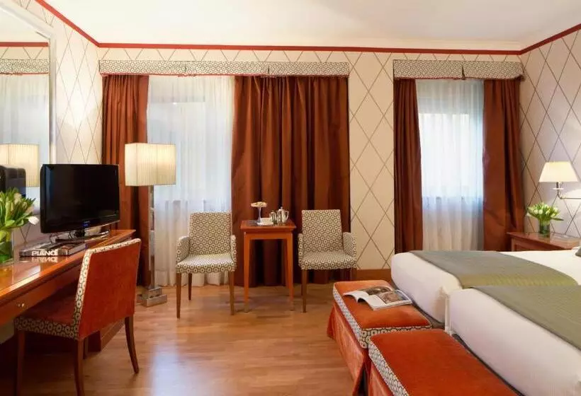 デラックスルーム, Starhotels Metropole