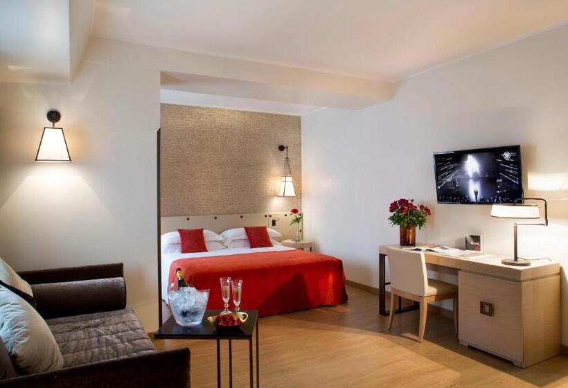 סוויטת ג'וניור, Starhotels Metropole