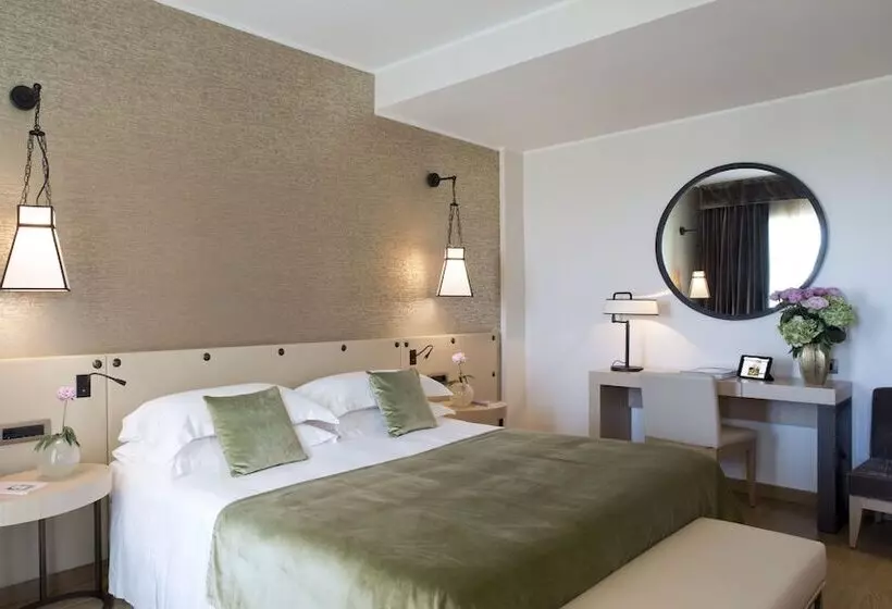 エクゼクティブルーム, Starhotels Metropole